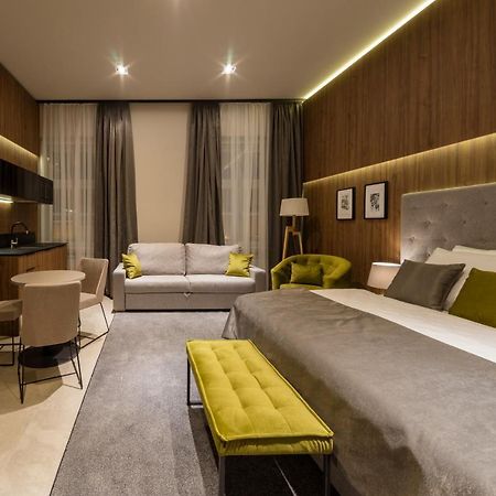 자그레브 Dezman Luxury Center 아파트 외부 사진