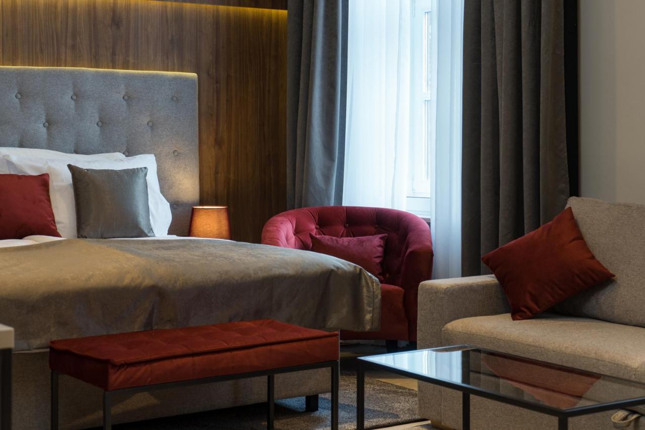 자그레브 Dezman Luxury Center 아파트 외부 사진
