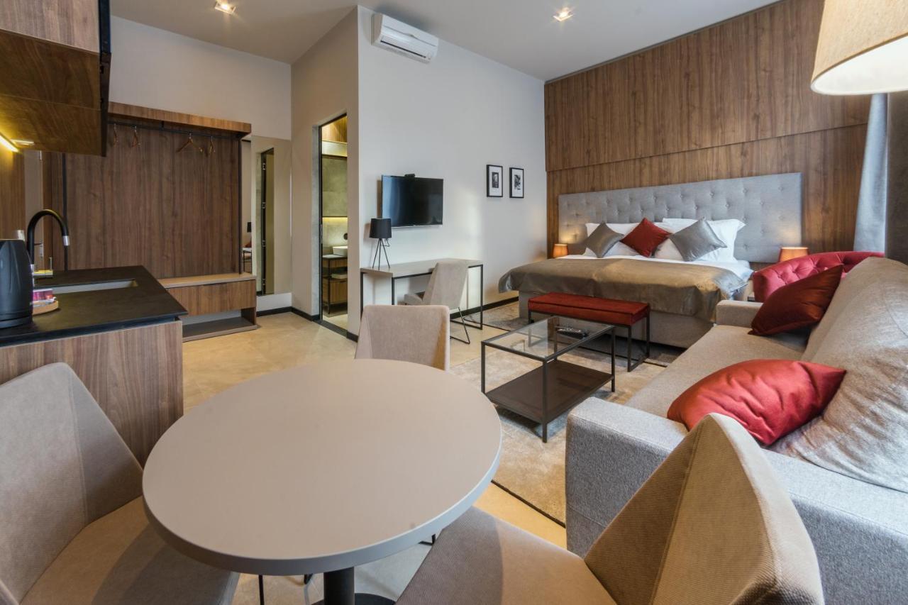 자그레브 Dezman Luxury Center 아파트 외부 사진