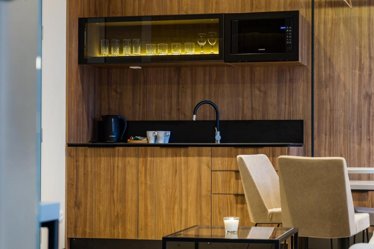 자그레브 Dezman Luxury Center 아파트 외부 사진