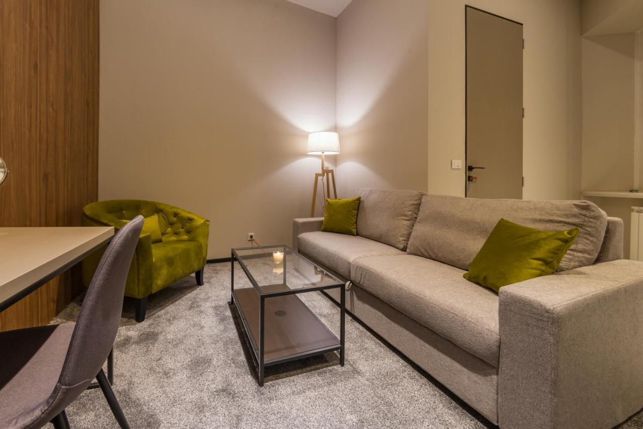 자그레브 Dezman Luxury Center 아파트 외부 사진