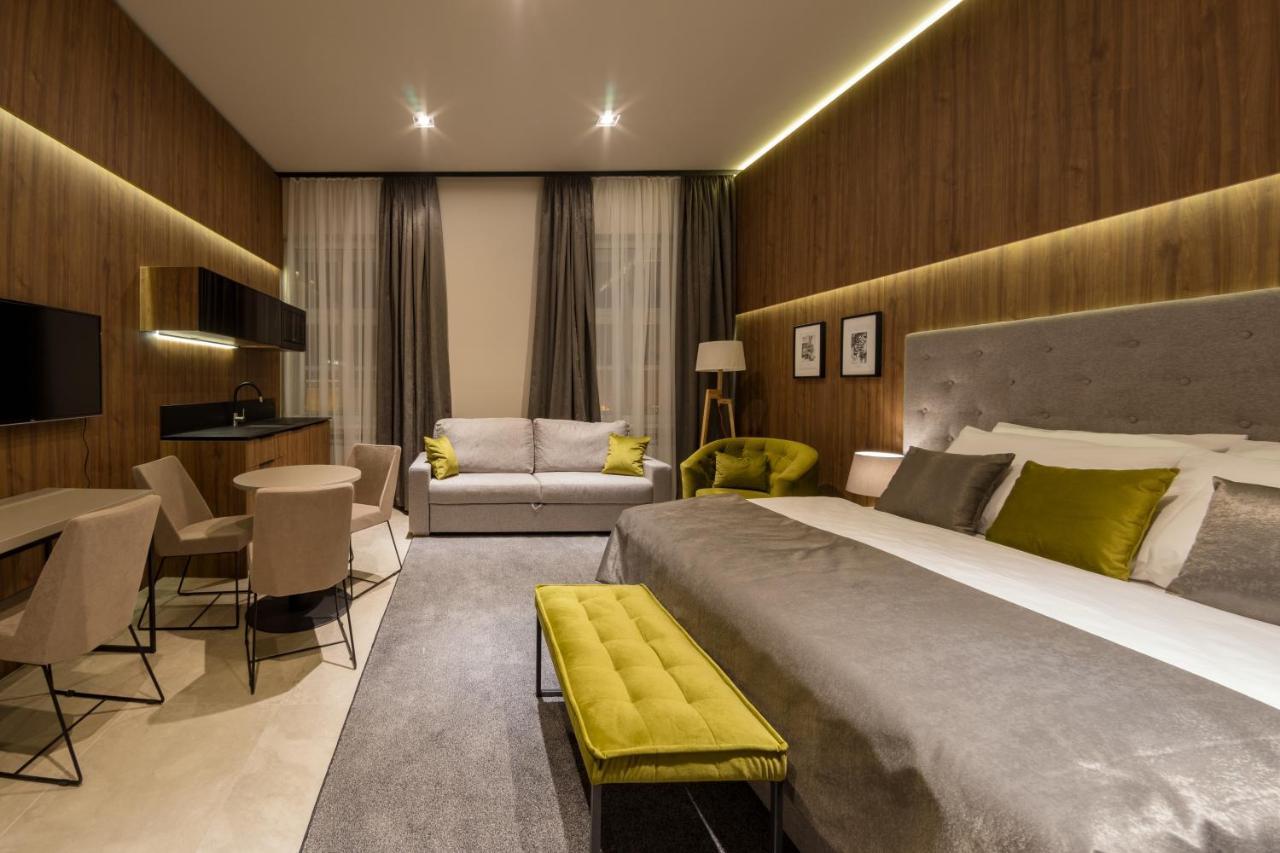 자그레브 Dezman Luxury Center 아파트 외부 사진